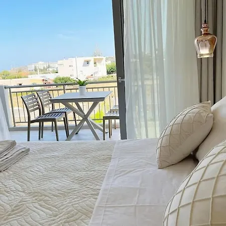 New Cozy In Crete Coast With Pool And Dining Area * Magnisía