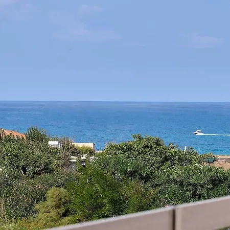 Apartament New Cozy In Crete Coast With Pool And Dining Area Magnisía