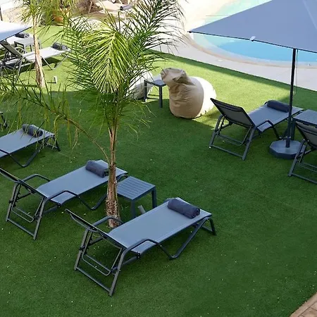 New Cozy In Crete Coast With Pool And Dining Area