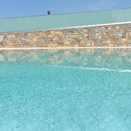 New Cozy In Crete Coast With Pool And Dining Area Magnisía