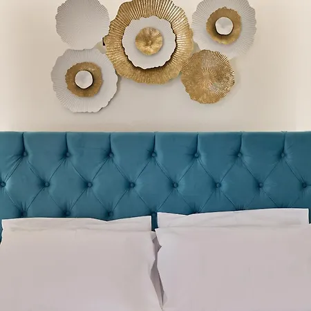 New Cozy In Crete Coast With Pool And Dining Area Apartment