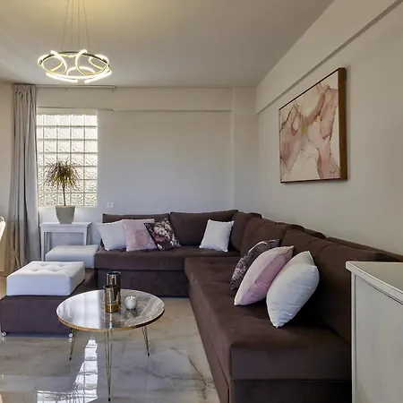New Cozy In Crete Coast With Pool And Dining Area