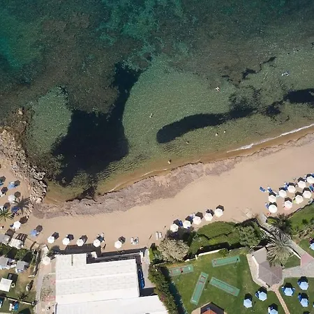 New Cozy In Crete Coast With Pool And Dining Area Magnisía